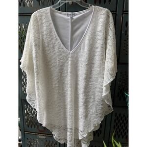 Kate Park White Lace Poncho Top V-Neck Scalloped Hem Blouse PM